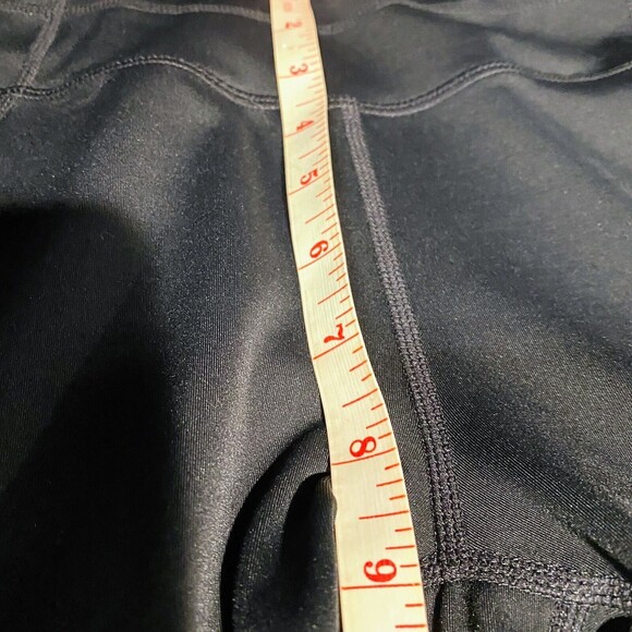 Athleta Aura Sonar Capri Crop Mesh Leggings - Picture 10 of 12